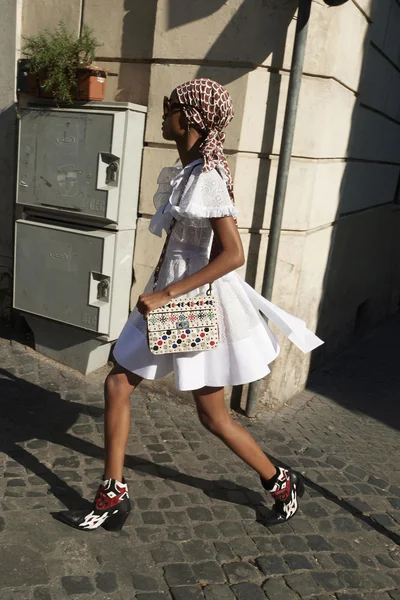 Look 8